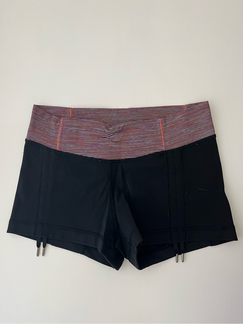 lululemon Black Hot Shorts with Multicolor Space Dye Waistband